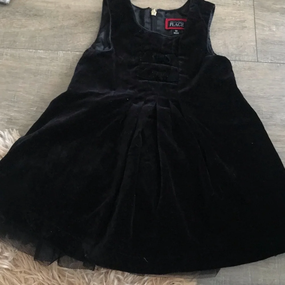 6/$25 Vintage Velvet Dress | Tulle | Formal Sleeveless Layered Holiday Party